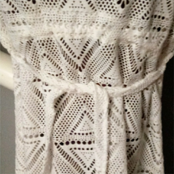 Crochet Lace Swim Cover Up - Picture 4 of 7